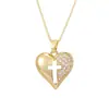 Amazon Moda Transfronteriza Cobre Chapado en Oro de 18K Zircón Corazón Cruz Collar Accesorios de Colgante de Collar de Alta Gama