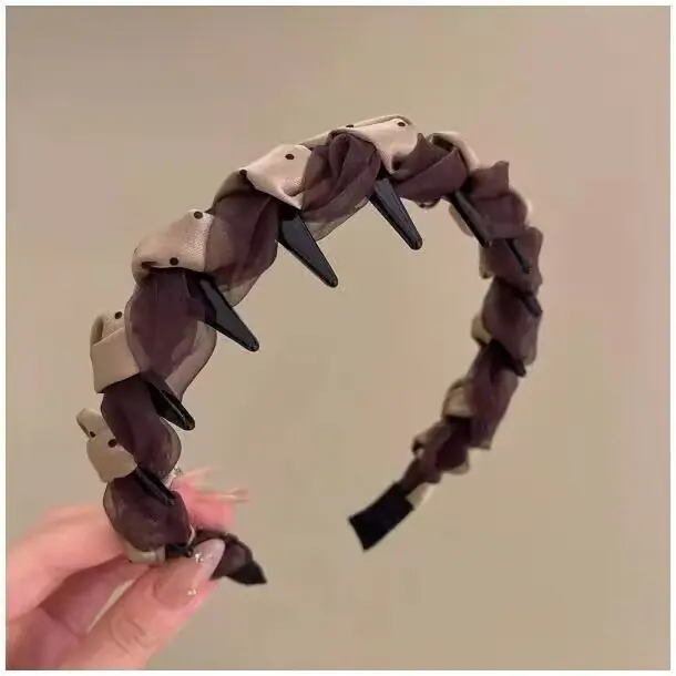 咖色