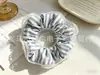 En stock venta al por mayor encaje temperamento estilo nuevo liga para el pelo de intestino grueso linda versátil liga para el pelo de encaje liga para el pelo cuerda para el pelo liga para el pelo