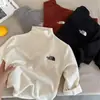 Camiseta Térmica de Cuello Medio para Niños Otoño Invierno Niños Niñas Marca Japonesa de Moda Letra Camiseta Elegante Ropa Interior de Color Sólido para Bebé T