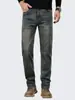 Ropa de Hombre Fengshe / 2026 Nuevo Otoño-Invierno Pantalones Rectos Ligeros de Negocios Jeans Retro Versátiles para Hombre Pantalones Largos de Moda