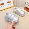 Zapatos de Entrenamiento Alemanes Suaves para Niños 2026 Nuevo Estilo Primavera/Otoño Moda para Niños Versátiles Zapatos Casuales Estilo Ballet para Niñas Zapatos para Bebés