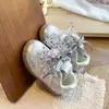 Zapatos Infantiles Forrest Gump 2026 Otoño Nuevo Estilo Tenis de Encaje de Lunares para Niñas Accesorio de Dibujos Animados para Niñas Zapatos Casuales