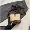 Bolso Bucket Retro Casual con Textura Bolso Bandolera 2025 Verano Nuevo Moderno a la Moda Simple de Mano Bolso Pequeño