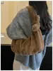 Bolsa Feminina Moda Outono/Inverno de Ombro de Abaixo do Braço Estampa de Leopardo 2026 Nova Ombro Único Pelúcia Retrô Grande Capacidade Sensação