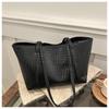 2025 Novo Estilo Coreano Simples Moda Cor Sólida Bolsa de Ombro Bolsa de Ombro Padrão Retro Tecido Grande Capacidade Bolsa Casual