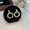 Brincos Circulares Brilhantes Irregulares para Mulheres, Modernos, Versáteis, Design Único, Brincos e Brincos Exquisitos da Moda