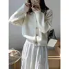 Cardigã abotoado casual de cor aveia, estilo francês, para mulheres, adequado para primavera, outono e inverno, com toque preguiçoso e macio, peça de tricô para usar por cima