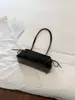 Bolso de hombro retro de nicho estilo francés para mujer, nuevo bolso de mano de alta calidad para el día a día, bolso versátil para llevar debajo del brazo
