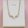Colar Pingente Anjo de Asas Duplas Coração com Diamante Rosa Moda Coreana e Japonesa, Nicho Tendência Luxo Leve, Gentil e Doce, Venda Direta da Fábrica
