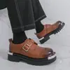 Sapatos Masculinos para Primavera e Outono, Novos Sapatos de Trabalho Martin com Sola Grossa para Aumentar a Altura, Estilo Britânico Casual Tendência em Couro