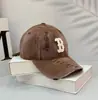 Bordado de Letra B Japonesa y Coreana Visera Curva Informal Moda Versátil Calle Top Suave Gorra Gorra de Béisbol Gorra de Pareja Estilo Nuevo