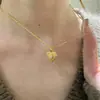 Novo Colar de Coração Escovado para Mulheres: Elegante, Luxuoso, Sofisticado, Simples, Moderno, Versátil, Design Único, Disponível para Atacado
