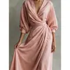 Sitio web independiente transfronterizo europeo y americano nuevo vestido para mujer con cuello en V y cintura ceñida, vestido de estilo vacacional primavera-verano