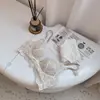 Ropa interior estilo francés para mujer Sujetador de encaje sin aros Push-Up Sujetador grande Push-Up Traje sexy Sujetador para realzar el busto