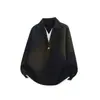 Suéter tejido de dos piezas de estilo casual para hombre con cuello de solapa, diseño versátil de bloques de color, moda de alta gama y corte holgado