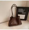 Bolsa de Papel Retro de Gama Alta Color Marrón Maillard para Mujer 2026 Nueva Bolsa de Hombro de Gran Capacidad para Viajes Diarios Bolso de Mano
