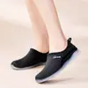 Botas de Chuva de Cano Baixo Impermeáveis para Lavagem de Carro Cozinha Trabalho Calçados de Borracha Estilo Coreano Resistentes ao Desgaste Leves Cano Baixo Solado Macio Botas de Chuva