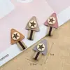 Suministro directo de fábrica versión coreana de la etiqueta del cuello lindo pequeño animal de dibujos animados logo impresión botón tela pegatinas decoración de ropa infantil venta al por mayor