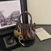 Bolsa Feminina Transfronteiriça Nova Moda Nicho Plissada Bolsa de Ombro Alta Qualidade Retro para o Trabalho Bolsa de Ombro Único Bolsa de Mão Popular