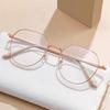 Nuevos lentes de lectura de moda anti-luz azul de alta definición montura poligonal lentes de lectura para negocios temperamento explosión de sonido temblor edad