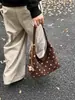 Bolso de mano de ante con lunares estilo coreano 2026 para mujer, retro, gran capacidad, bolso de hombro casual, versátil para ir al trabajo y uso diario