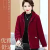 Casaco curto de veludo cotelê para mulheres de meia-idade e idosas, estilo outono e inverno, espessado, plus size, adequado para mães baixinhas, casaco solto e quente