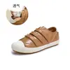 Zapatos casuales populares de triple velcro de TikTok, nuevo modelo otoño 2026, zapatillas sucias desgastadas, zapatos blancos de cuero genuino