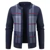 Nuevo Cárdigan de Punto a Cuadros con Cuello Alto para Hombre Otoño Invierno de un Solo Botón con Bolsillos Suéter Abrigo Casual de Felpa