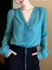 Camisa Azul Pavo Real para Mujer, de Manga Larga, Nuevo Estilo Primavera 2026, Gama Alta, Lujo Ligero, Atractiva, Elegante, Hermosa, Camisa de Cuello en V