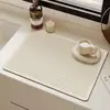 Tapete Secador Simples Estilo Japonês de Lama Diatomácea Bancada de Cozinha Absorvente de Água Antiderrapante Jogo Americano Mesa de Bar Tapete de Isolamento Térmico