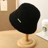 Sombrero de Pescador de Alta Calidad para Mujer en Otoño e Invierno, Sombrero Cubo Cálido con Protección para las Orejas, Cubre Cara Liso, Versátil Sombrero Cubo Pequeño que Favorece el Rostro en Stock
