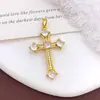 Colgante Transfronterizo Europeo y Americano Cruz de Cobre Microincrustado Circonita Diseño de Personalidad de Nicho Moda Versátil Accesorio que No se Desvanece