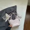 Bolsa de Axila de Lunares Estilo Francés para Mujer Shuai Mi Home Modelo Nuevo 2026 Bolso de Mano Bolso de Hombro Cruzado Simple y Elegante Bolsa de Viaje