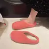 Pantuflas peludas de lana de cordero para mujer para exteriores, otoño e invierno, pantuflas de felpa cómodas de punta cerrada estilo ins, simples y cálidas estilo coreano