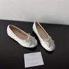 Bailarinas acolchadas con lazo estilo Chanel para mujer, nuevo modelo 2026, estilo dulce francés versátil, zapatos planos de punta redonda