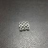 Fabricantes de entidades fornecem anel de borracha branco hexagonal pequeno porca de segurança de nylon M3.5 * 0.7-5.5*4.0