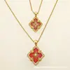 Buccellati Versión Alta Mediana Trébol de Cuatro Hojas Doble Cara Usable V Oro Lujo Accesible Collar Cadena para Clavícula de Mujer Venta Directa de Fábrica