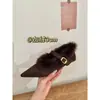Zapatos de Moda con Punta Puntiaguda de Gamuza y Hebilla de Piel para Mujer Invierno y Otoño Zapatos de Tacón Grueso con Forro de Terciopelo