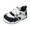 Zapatos Caminar para Bebés 2026, Suela Suave de Cuero, Cierre de Velcro, Decoración de Estrella, Tenis Casuales Versátiles para Niños y Niñas