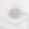 Broche de Copo de Nieve Grande de Moda con Incrustaciones de Pedrería Súper Brillante y Perlas de Aleación de Alto Grado Galvanizada 2026 para Mujer Accesorios de Vestido para Banquetes de Boda