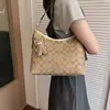 Bolsa de ombro retrô estampada transfronteiriça, bolsa tote de viagem, bolsa transversal de grande capacidade para o dia a dia, bolsa tote versátil para mulheres