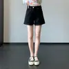 ¡Que cubre la cadera y súper favorecedor! Shorts de Mezclilla con Cintura Alta, Adelgazantes, de Corte Amplio en A con Dobladillo para Mujer H070203