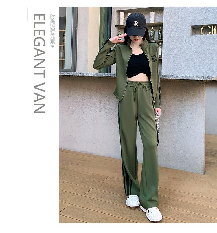 跨境淘货源分销2023秋冬季新款街头潮流减龄小个子爆款欧货网红款运动套装休闲运动气质休闲时尚流行新款秋装秋装女装时尚套装套装女装秋季套装女套装女女士运动服女装两件套套装卫衣套装休闲套装秋季套装女装时尚套装盐系休闲套装女装2023百搭设计感小众洋气欧货阿里国际站跨境采购Cross-border, shopping source, foreign trade, export, distribution 2023 fall, winter, new, street trend, explosive, European goods, network red, sportswear, leisure sports, temperament leisure, fashion popular, new autumn wear, autumn women's wear, fashion suit, women's wear, women's wear, women's wear, women's sportswear, women's two-piece, hoodie suit, casual suit, autumn suit, women's wear, Fashion suit salt department, casual suit women's dress, Ali International Station, cross-border procurement