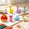 Atacado transfronteiriço de série de dinossauros de borracha macia de PVC, figuras 3D, pontas e tampas de caneta de papelaria divertidas para estudantes