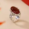 Yuebao Joyería Ágata Roja Plata de Ley S925 Bendiciones Delante de Tus Ojos Superficie de Huevo Atmósfera de Murciélago Anillo de Estilo Europeo de Alta Gama Venta al por Mayor