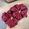 Banda para el cabello retro roja con diseño de intestino grueso, elegante, a la moda, con lazo alto y presión superior, accesorios para el cabello con sentido avanzado.