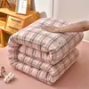 Colcha de Algodón de Xinjiang para Invierno Desmontable y Lavable Colcha para Dormitorio de Otoño e Invierno Núcleo Lavado de Algodón Engrosada Cálida Colcha para Estudiante