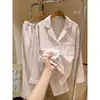 Pijama dulce a rayas florales con solapa para mujer, conjunto de ropa de casa de manga larga y pantalón largo, se puede usar en el exterior, con un toque de alta gama 2026