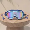 Gafas de Natación de Entrenamiento de Carreras Qiwave con Lentes Reflectantes de Colores, Impermeables y Antivaho, Tapones para los Oídos Integrados, Adecuadas para Hombres y Mujeres Adultos
